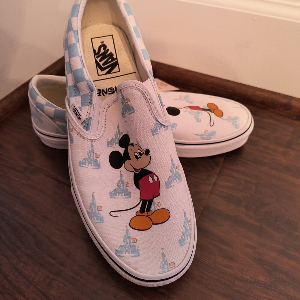 Vans x Disney 50th Anniversary Women's Sneakers Size 9.5